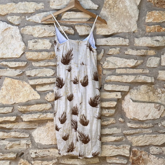 Objects Without Meaning Amber Dress White Palm - Picture 14 of 16